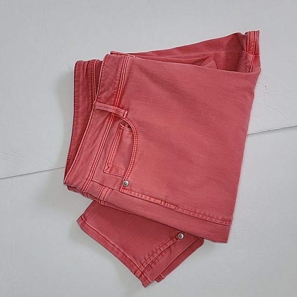 J. Jill Authentic Fit Slim Ankle Denim Pants/ Size 10. - Picture 10 of 11